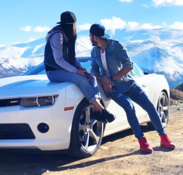 signs a Pisces man is in love with you