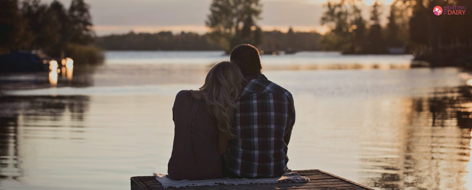 What Is The Meaning Of Public Displays Affection In Relationship